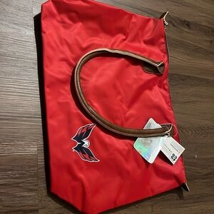 NEW with tags Washington Capitals NHL purse/tote